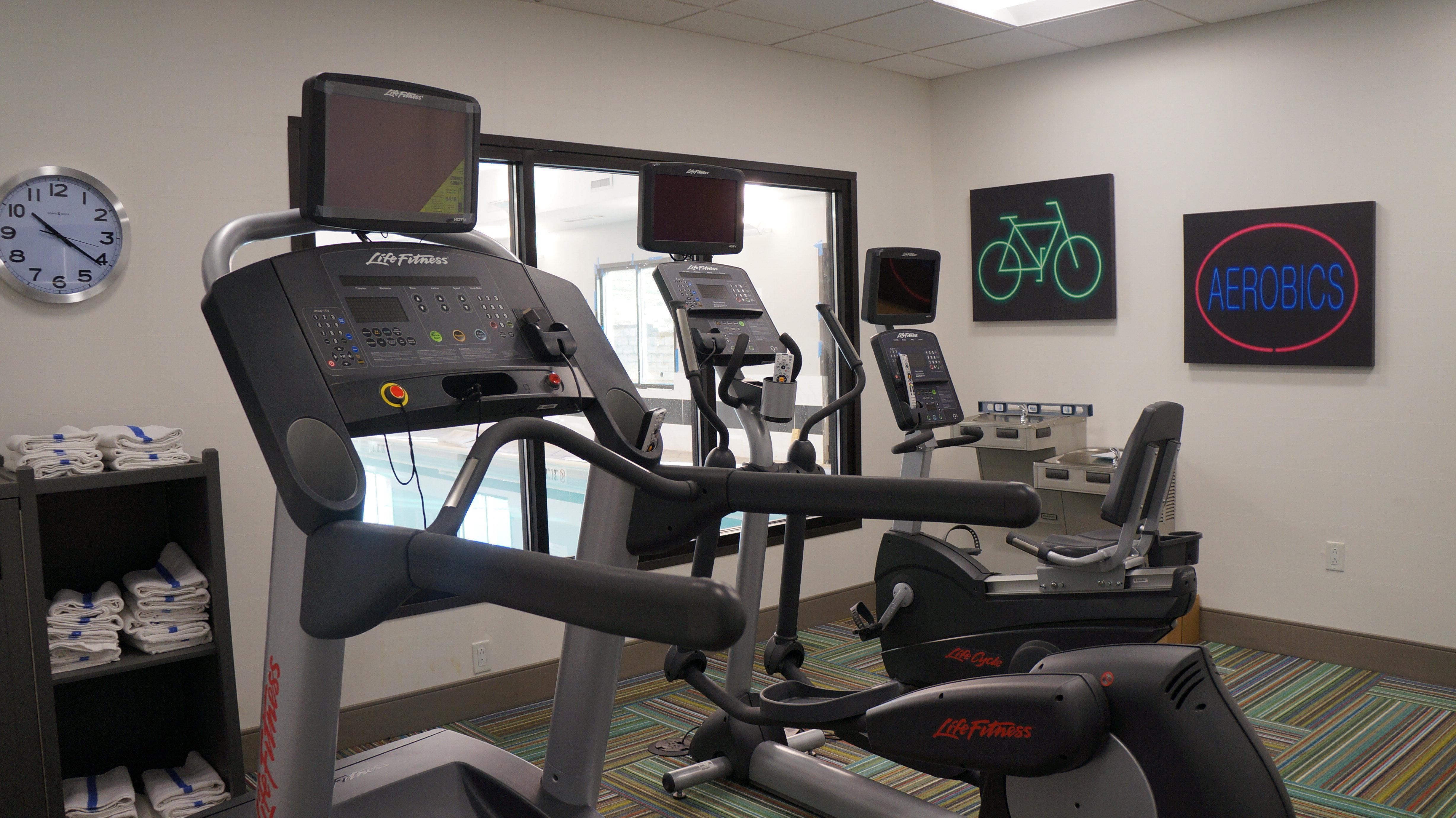 Holiday Inn Express & Suites Shippensburg By Ihg Bagian luar foto