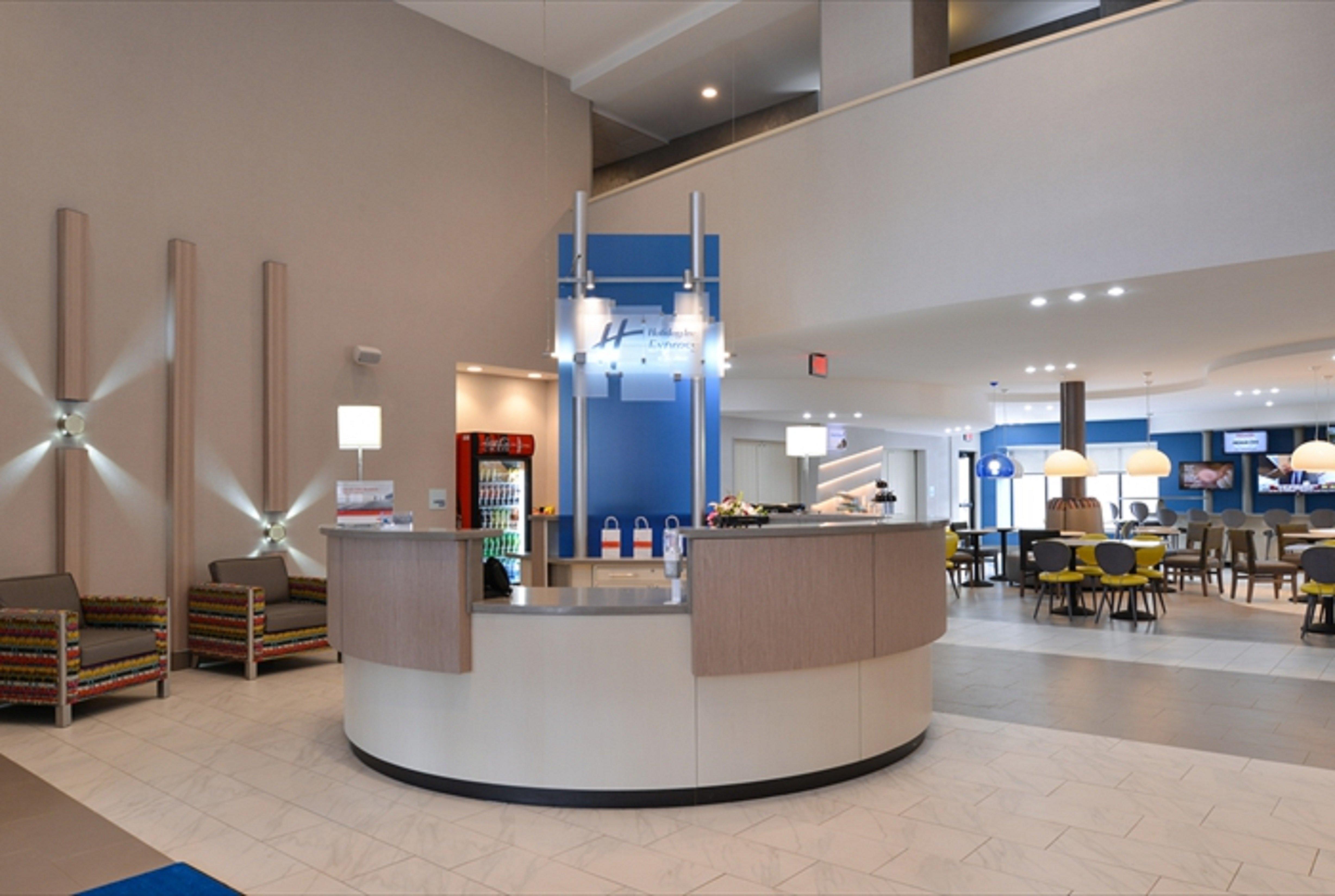 Holiday Inn Express & Suites Shippensburg By Ihg Bagian luar foto