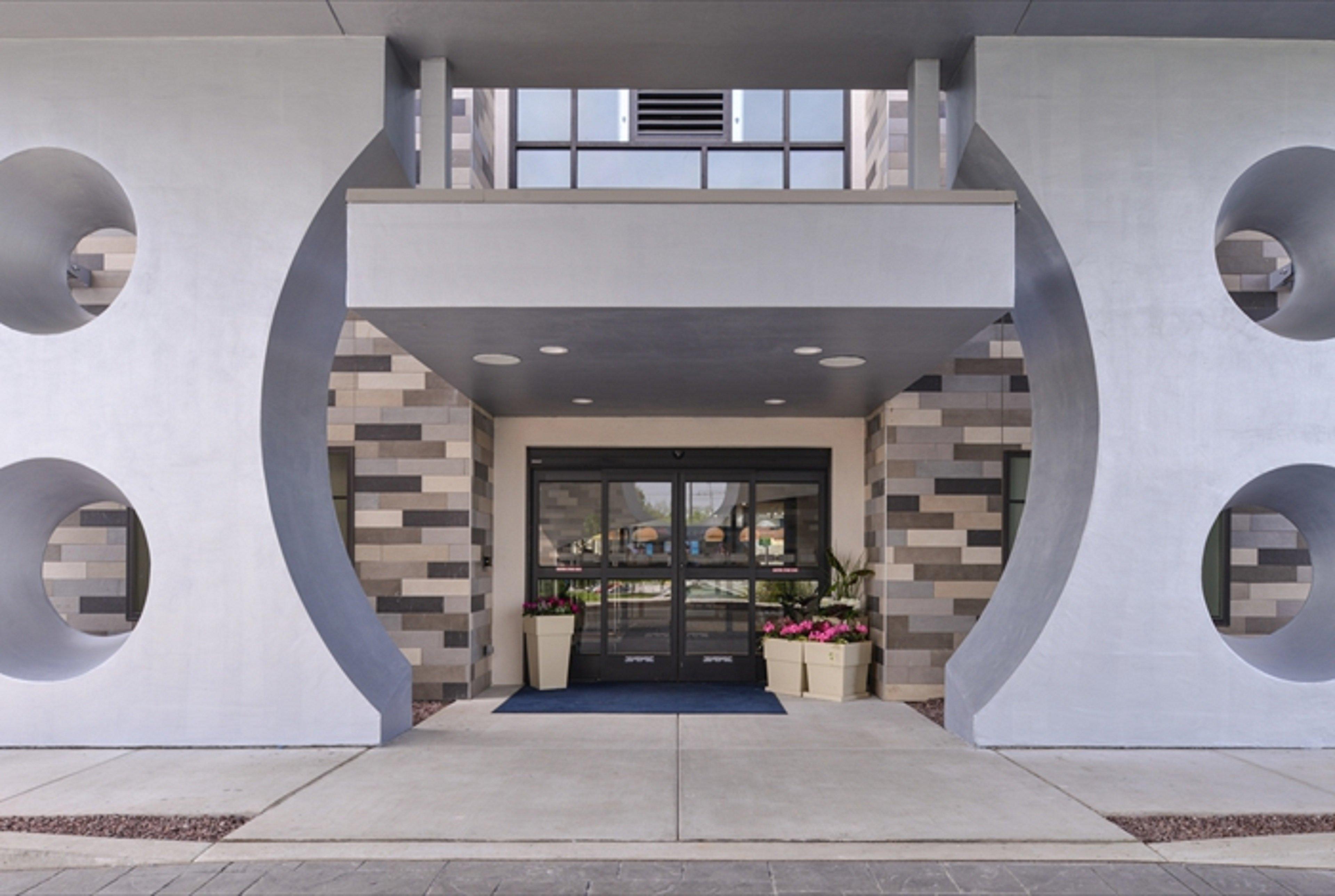 Holiday Inn Express & Suites Shippensburg By Ihg Bagian luar foto
