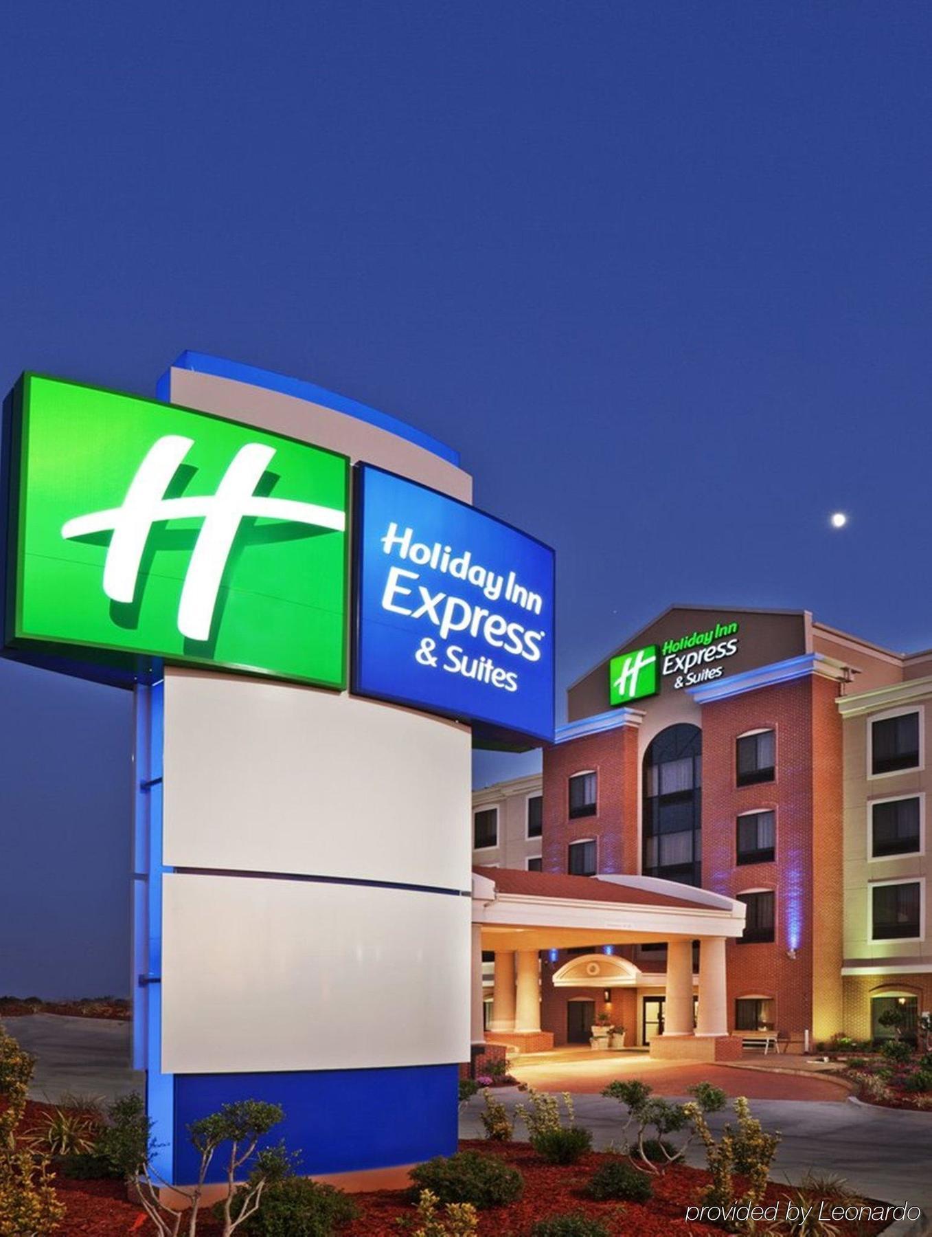 Holiday Inn Express & Suites Shippensburg By Ihg Bagian luar foto